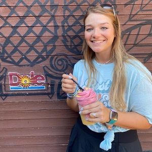 Meet your Posher, Hannah